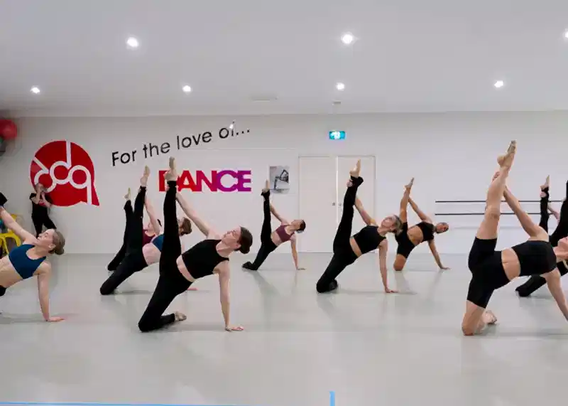 Learning-Contemporary-Dance